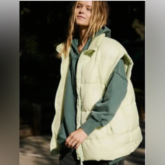 Free People Movement In A Bubble Puffer Vest in Whipped Lime - Picture 2 of 11